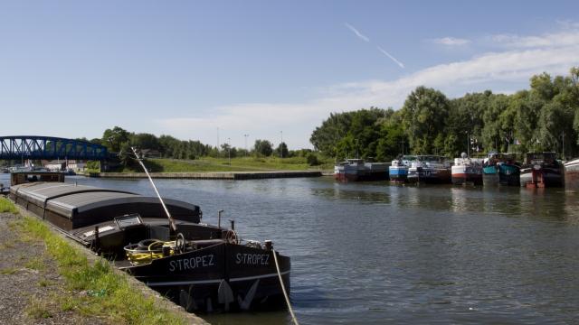 Bords Scarpe Peniches Canal Douai Douaisis Nord France (c) Ad Langlet