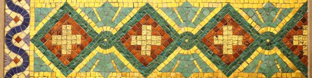 detail-mosaique-notre-dame-des-mineurs-waziers-art-deco-douaisis-nord-france-c-douaisis-tourisme