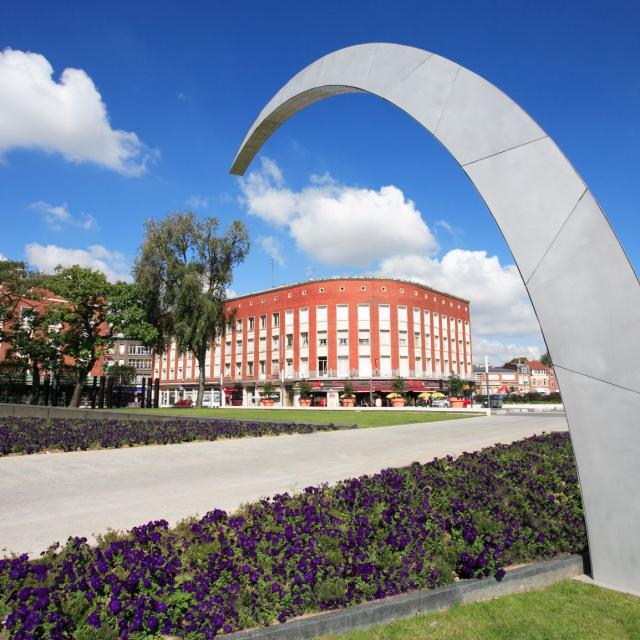 Arche De Feu Parvis Gare Douai D Langlet Ot Douai