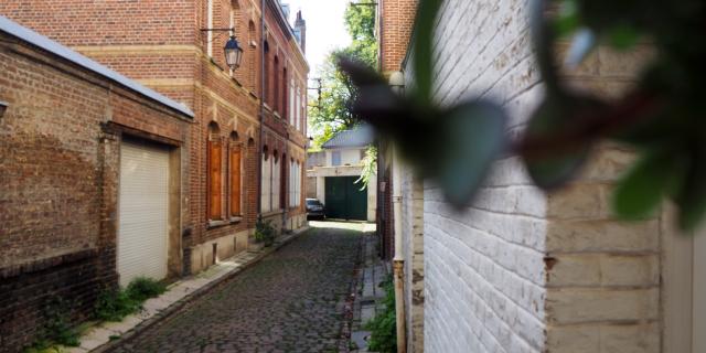 Little street - Passage Leborgne alley Enfer middle Age Douai Douaisis Northern France (c)Douaisis Tourisme