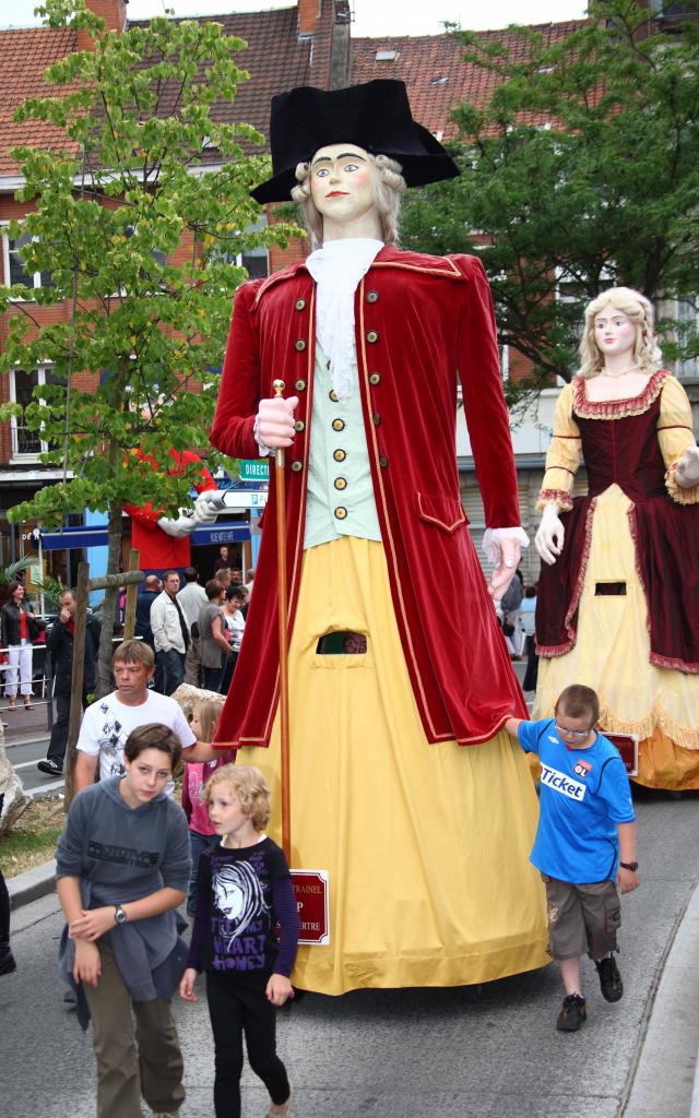 Géants Villers Au Tertre-Géants-banquet-Douai-Douaisis Nord France