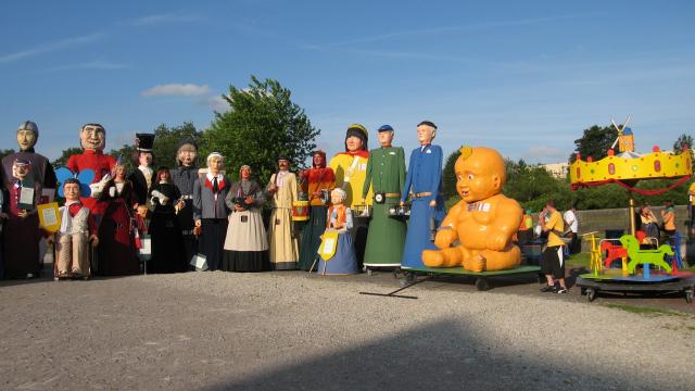 Rassemblement de géants-Géants-banquet-Douai-Douaisis Nord France