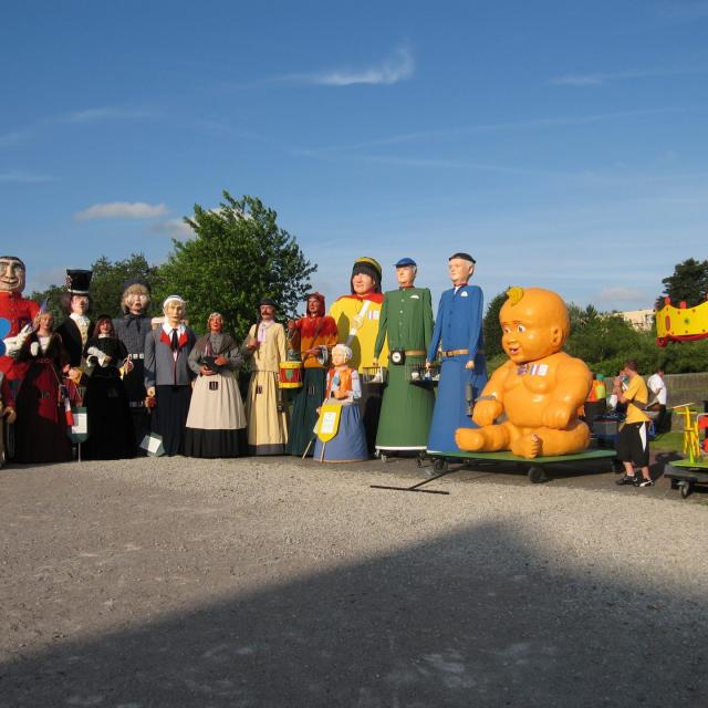 Rassemblement de géants-Géants-banquet-Douai-Douaisis Nord France