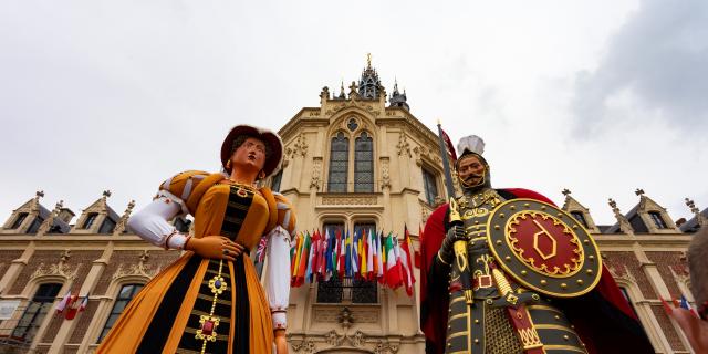 Fetes De Gayant Geants Unesco Beffroi Douai Douaisis Northern France